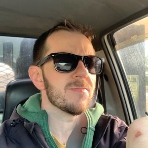 Meet your Posher, Andrew